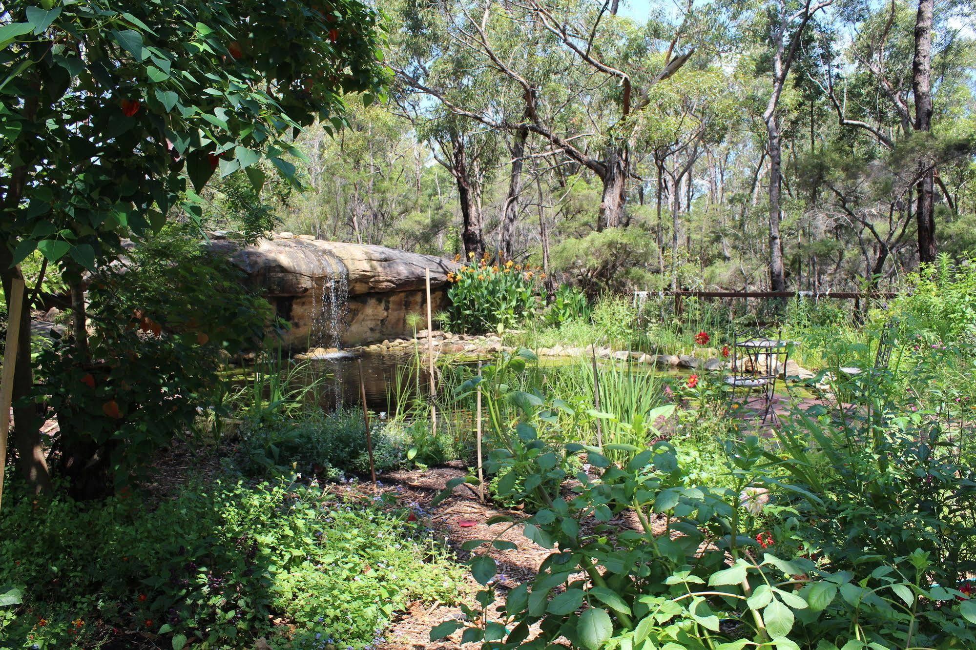 Storey Grange Springwood Esterno foto