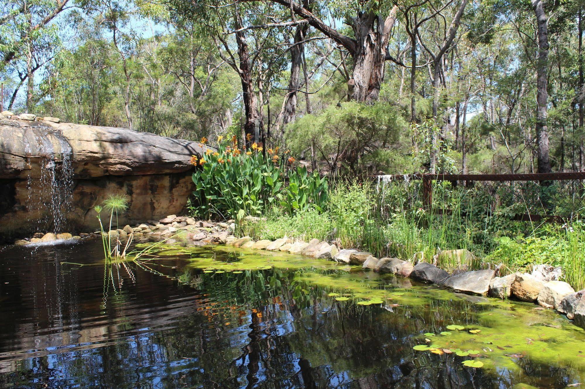 Storey Grange Springwood Esterno foto